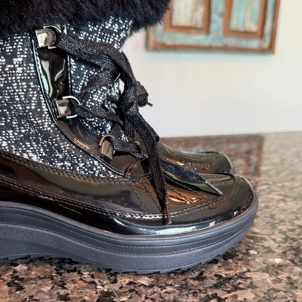 Anne Klein Black and Gray Winter Boots EUC 7.5